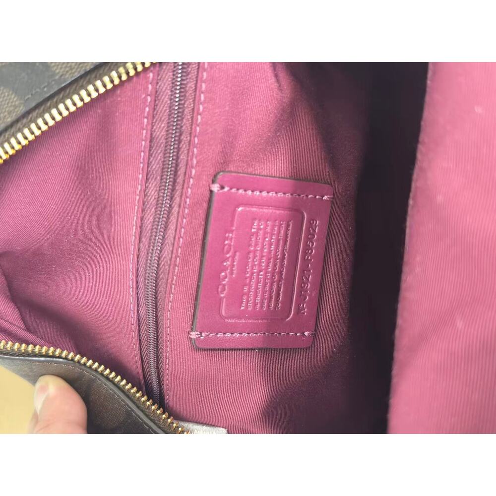 Coach F85029 Jordyn Backpack In Signature Canvas - Picture 5 of 7